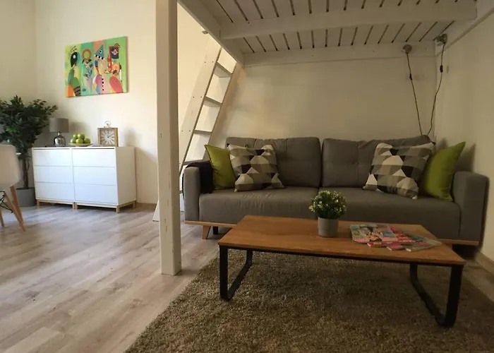 Stylish Flat In - Vinohrady شقة