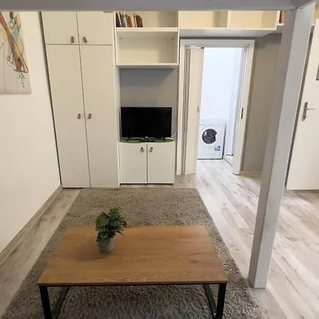 Stylish Flat In - Vinohrady Apartamento Praga