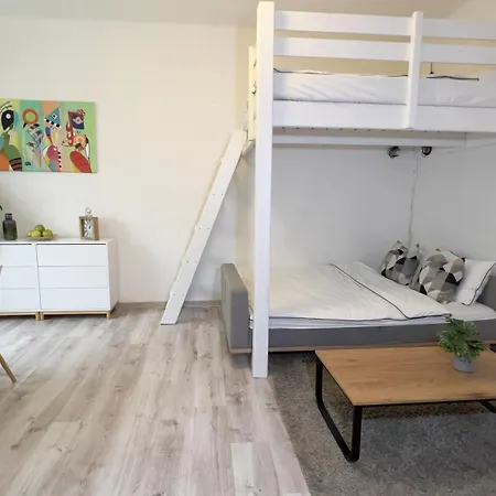 Stylish Flat In - Vinohrady פראג